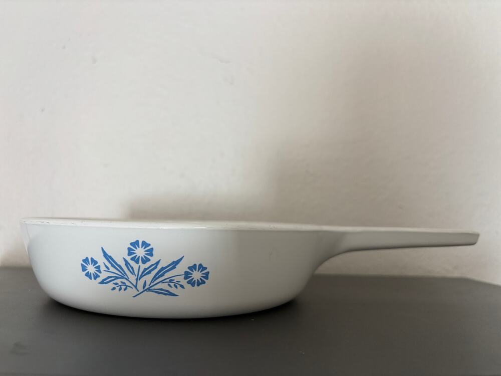 Vintage Corningware Cornflower Blue Skillet Saucepan 6.5"